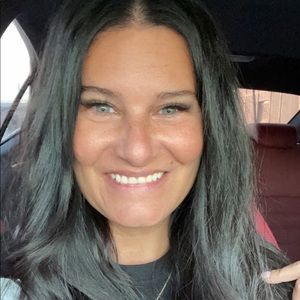 Meet your Posher, Mandy